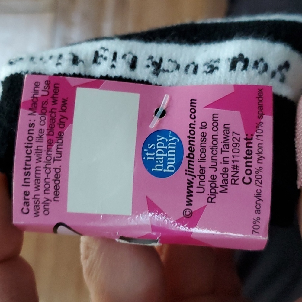 Ripple Junction it's happy bunny toe socks - Picture 5 of 5